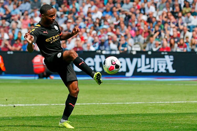 Raheem Sterling var forrygende i forrige sæson, og lørdag understregede han med et hattrick mod West Ham, at han igen kan blive et afgørende våben for Manchester City.
   Foto: Ian Kington/Ritzau Scanpix