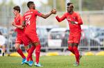 FCM's nye angriber Sory Kaba (th.) har scoret tre gange på fire dage og klubben holder efter sejr i Horsens trit med FCK i toppen af Superligaen.  Foto: Claus Fisker/Ritzau Scanpix