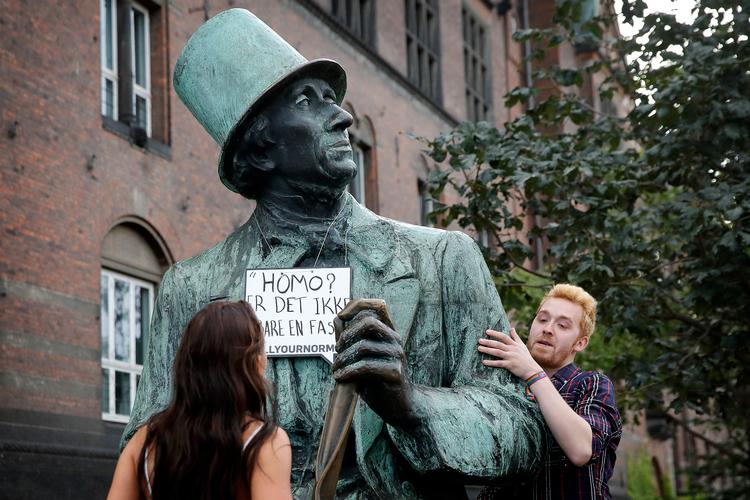 #Killyournorms-kampagnen kommer i forbindelse med den årlige Copenhagen Pride, der har sin officielle start tirsdag og kulminerer til prideparaden lørdag.  Foto: Jens Dresling