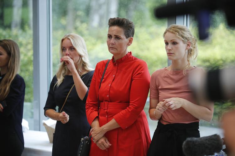 Flere politikere var til stede ved arrangementet på Marienborg. Her ses  Nye Borgerliges Pernille Vermund, SF-leder Pia Olsen Dyhr og Pernille Skipper fra Enhedslisten.   Foto: Jens Dresling/POLFOTO