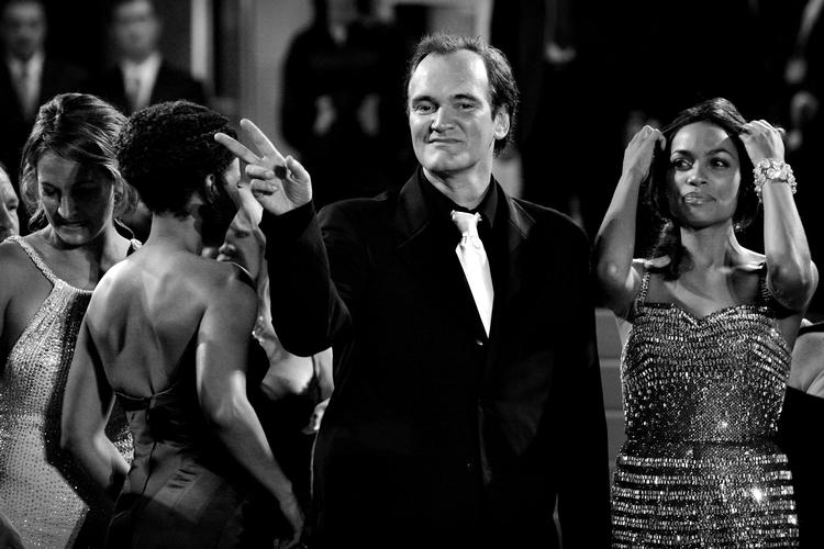 Quentin Tarantino og Rosario Dawson ved Filmfestivalen i Cannes 2007.  Foto: Jonathan Bjerg Møller/POLFOTO