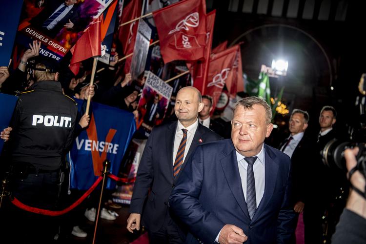 Søren Pape Poulsen og Lars Løkke Rasmussen fotograferet, mens de var på vej til partilederdebat hos TV 2 på Hovedbanegården i København  tirsdag den 7. maj 2019.  Foto: Anthon Unger