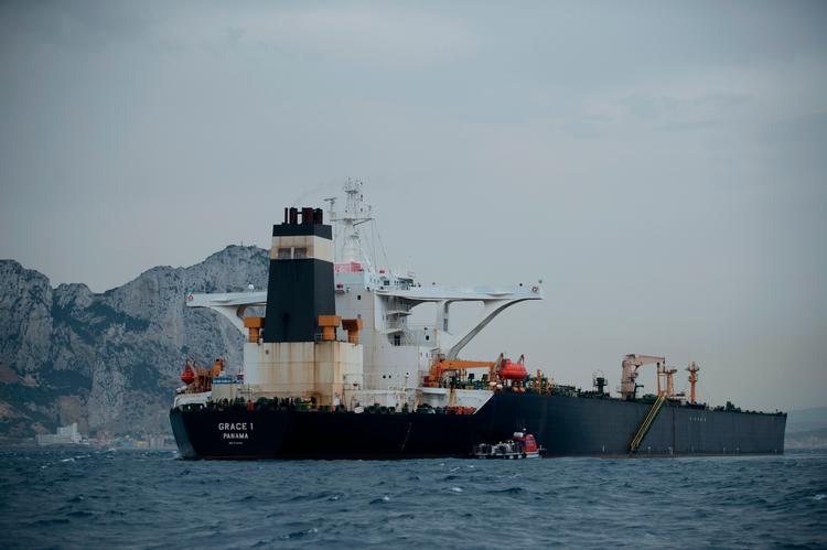 
  Fri. Det iranske tankskib 'Grace 1' har fået lov til at forlade den britiske besiddelse Gibraltar ved indsejlingen til Middelhavet. 
 Foto: Jorge Guerrero/Ritzau Scanpix