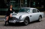 Aston Martin DB5'eren blev kørt af Sean Connery i 007-filmen 'Thunderball' fra 1965. Foto: Matt Dunham/Ritzau Scanpix