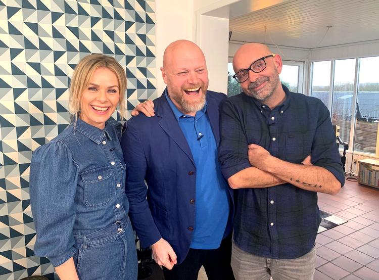 Endnu en sæson af 'Kender du typen?' er begyndt, og selv om vi er hjemme hos en ny kendt et nyt sted i Danmark, er alt, som det plejer. Foto: DR