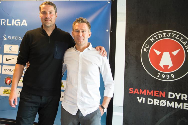 
To glade FCM-trænere.  Kenneth Andersen (th.) får igen et ønskejob i FCM-akademiet, og Brian Priske overtager cheftrænerposten med debut på søndag i Haderslev. 
   Foto: Helle Arensbak/Ritzau Scanpix