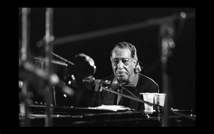 Hvis man godt vil vide noget om,  hvad jazz egentlig er for en størrelse, er Duke Ellingtons koncert fra den svenske by Uppsala i 1971 et glimrende sted at begynde.  Arkivfoto Jan Persson