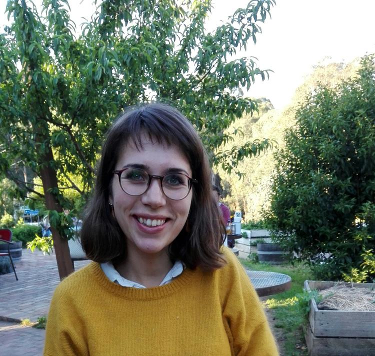 Opholdskravet var uetisk, mener Signe Moltsen, der bor i Australien. 