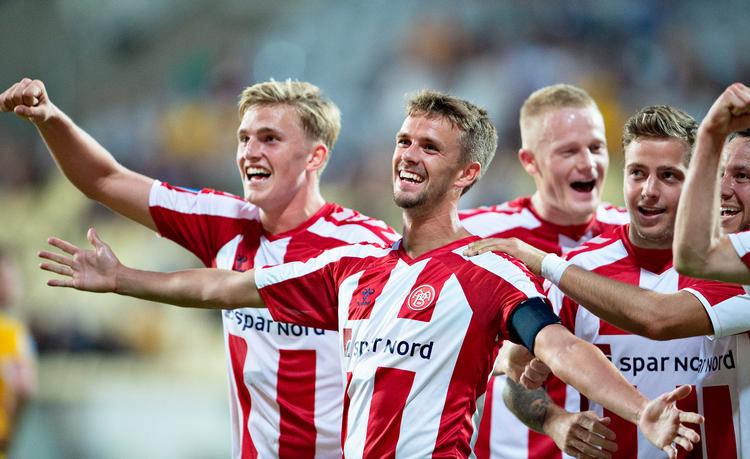 Målscoringen i Horsens blev startet og sluttet af Lucas Andersen, der også lagde op til to af AaB's fem mål.
   Foto: Henning Bagger/Ritzau Scanpix