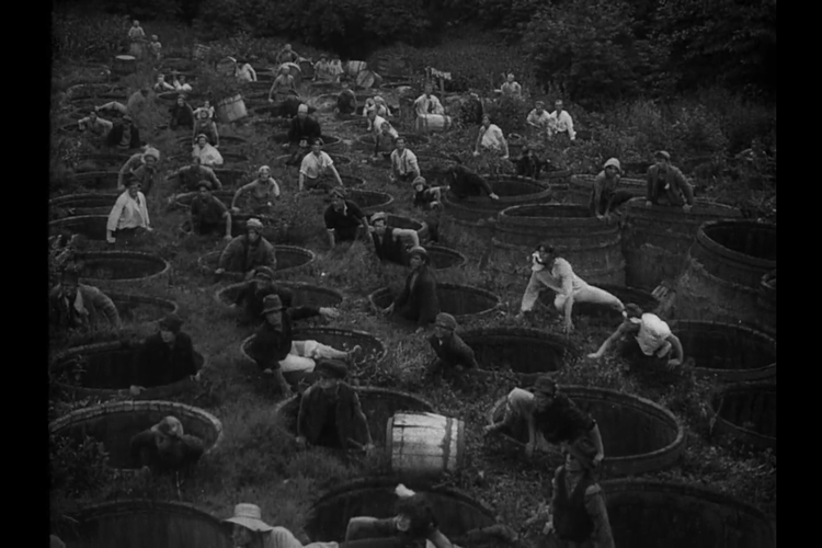 Foto: Still fra 'Strejke'