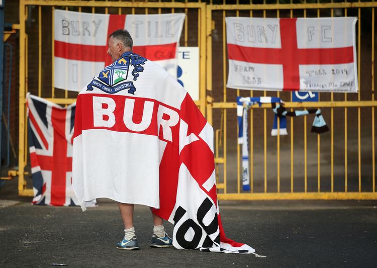 Bury FC havde i sidste sæson over 4.000 tilskuere på hjemmebane i gennemsnit. Nu er der ikke længere professionel fodbold i byen.  Foto: Carl Recine/Ritzau Scanpix