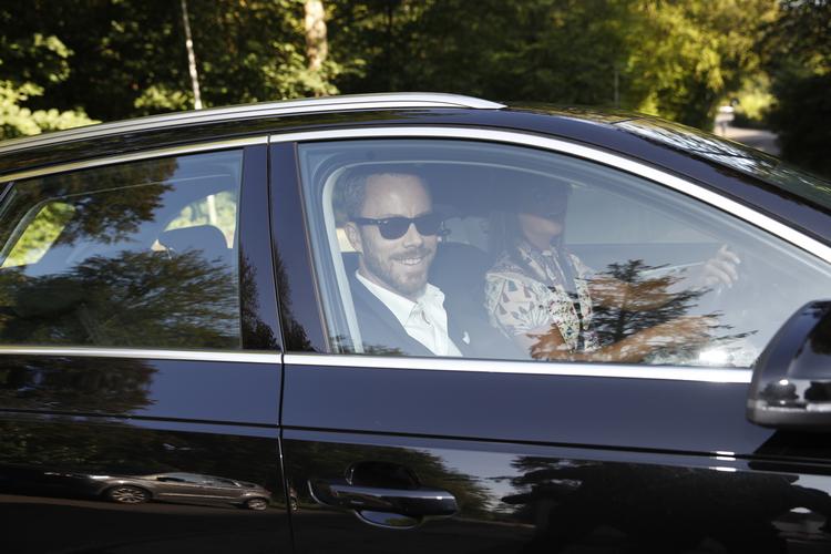 Jakob Ellemann-Jensen er ankommet til Vejle, hvor to vigtige møder afholdes i denne weekend. Han er ikke en del af forretningsudvalget men sidder med i hovedbestyrelsen. 