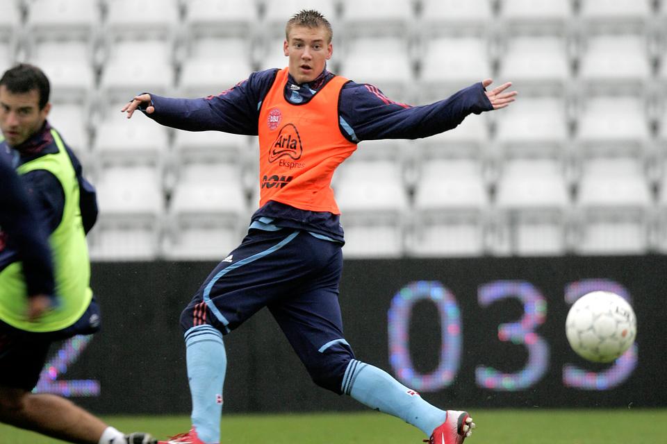 Nicklas Bendtner scorede i sin første A-landskamp mod Polen i Odense i august 2006.  Foto: Lars Poulsen/POLFOTO