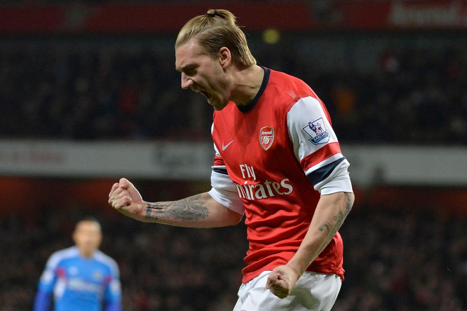 I 2007 bed den dengang 21-årige Bendtner sig fast i storklubbens Arsenals førsteholdstrup. Danskeren havde fra 2007 og frem til 2011 en hæderlig karriere med  42 mål i 153 kampe, inden han blev vejet og fundet for let af manager Arsene Wenger. Sager  uden for banen var langsomt også begyndt at poppe op.  Foto: Toby Melville/Ritzau Scanpix