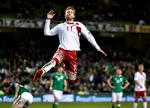 
I sine comebackkampe på landsholdet var Nicklas Bendtner med til at kvalificere Danmark til VM i 2018. Her jubler han over en scoring i 5-1-sejren i Dublin. Målet i Dublin er det seneste, Bendtner har scoret på landsholdet. Faktisk er målet det eneste, han har scoret for Danmark i 16 kampe siden foråret 2015. Måske var det derfor, han blev vraget til VM af landstræner Åge Hareide.  Foto: Lars Poulsen/POLFOTO