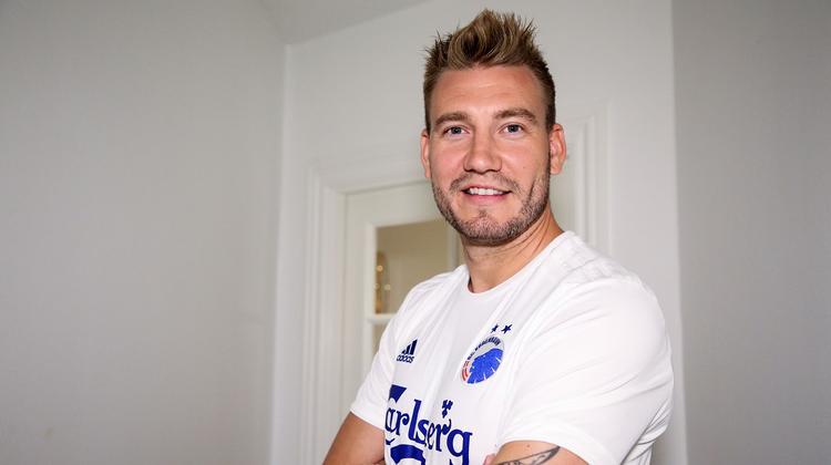 Mandag 2. september 2019 sent om aftenen skrev Nicklas Bendter så kontrakt med FC København - klubben, der i sin tid solgte ham som ungdomsspiller til Arsenal.  Han står nu til debut på førsteholdet i moderklubben som 31-årig.  Foto: FCK.DK
