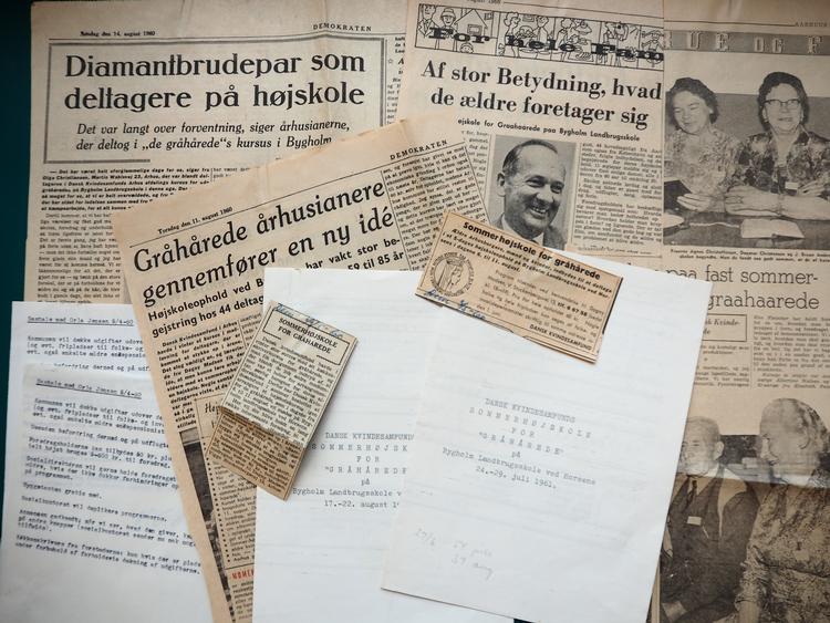 I Kvindehistorisk Samling i Rigsarkivet findes et lille materiale om opstarten af sommerhøjskolen for gråhårede. Mindst 1.500 pensionister var afsted i løbet af 1960'erne. Foto: Kenn Tarbensen