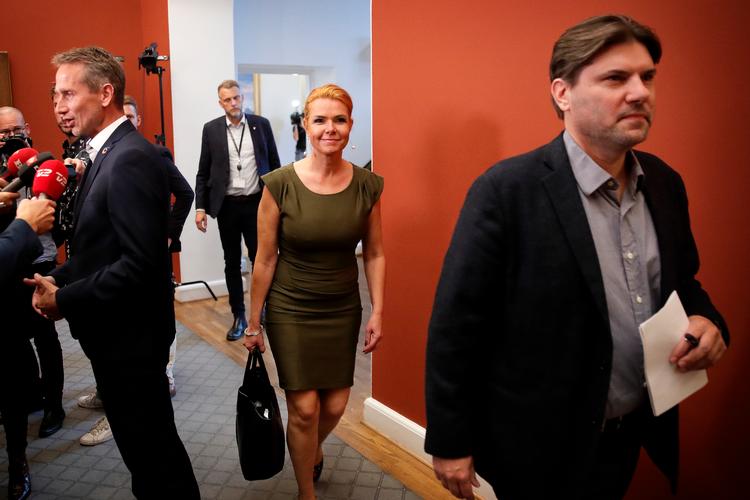 Som udlændinge- og integrationsminister har Inger Støjberg med sine udmeldinger gang på gang skabt ballade helt ind i Venstres folketingsgruppe.















































































































   Foto: Jens Dresling/POLFOTO