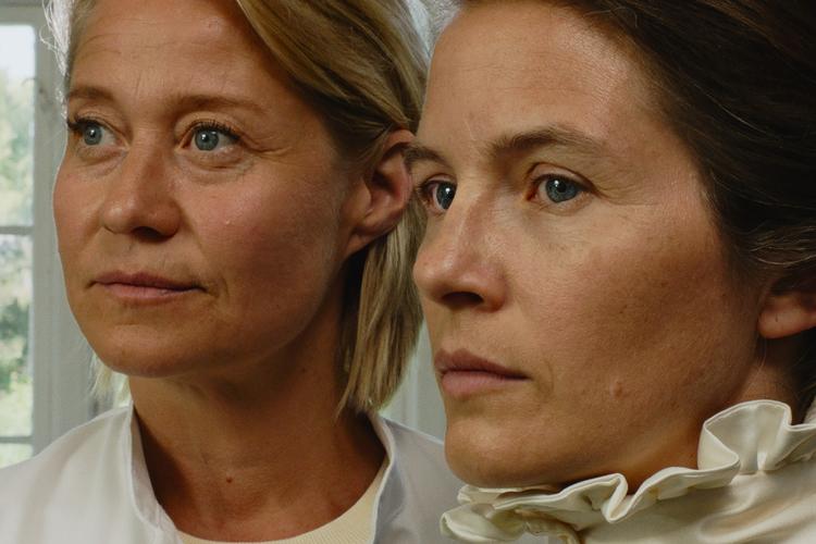 54426-PSYCHOSIA_Official_still_1