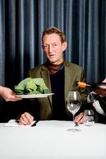 Ifølge Martin Kongstad er street food som oftest ikke andet end junkfood i pæn indpakning. Næ, så hellere en ristet med det hele, siger han.  Foto: Andreas Haubjerg/POLFOTO