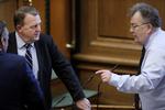 
    Arkiv: Claus Hjort Frederiksen og Lars Løkke under et møde i Folketinget.
   Foto: Jens Dresling/POLFOTO