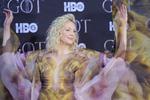 Gwendoline Christies karakter Brienne of Tarth har aldrig været seng med nogen i 'Game of Thrones'. Men det laver danske Nikolaj Coster-Waldau om på i et af seriens sidste afsnit - til stor glæde for den kvindelige kriger. Foto: Caitlin Ochs/Ritzau Scanpix