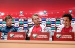 Simon Kjær, Thomas Delaney og Jon Dahl Tomasson ved med rette ikke helt, hvad de skal forvente af kampen mod Georgien. Hjemmeholdet har nemlig vidt forskelligt niveau afhængigt af dagen.
   Foto: Lars Poulsen/POLFOTO