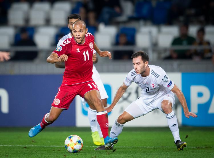 Martin Braithwaite lykkedes ikke med det hele, men han leverede en inspireret og energisk indsats mod Georgien søndag aften.
   Foto: Liselotte Sabroe/Ritzau Scanpix
