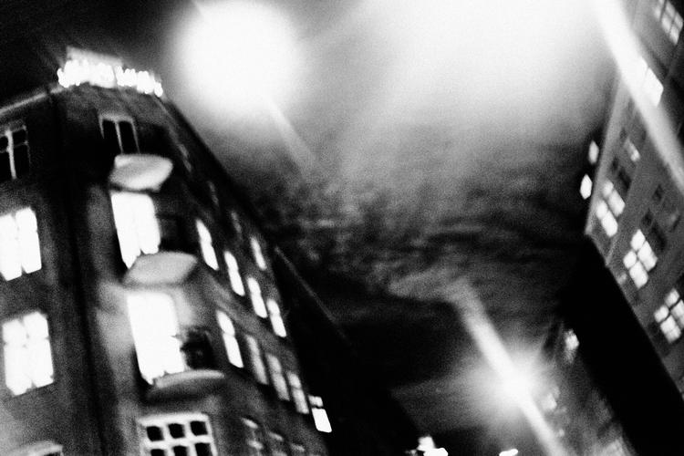 I et halvt år var Aja hjemløs. Hun sov oftest på veninders sofaer, men fik til sidst en ungdomsbolig. Foto: Mathias Christensen/POLFOTO