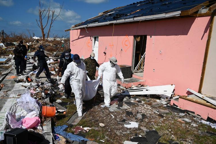 Dorian ramte Bahamas øst for Florida først på måneden, hvor den ramte som en ødelæggende kategori 5-orkan. Foto: Andrew Caballero-reynolds/Ritzau Scanpix