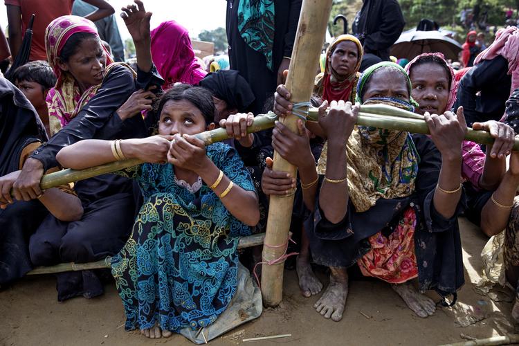 I august 2017 blev omkring 740.000 rohingyaer tvunget til at flygte til nabolandet Bangladesh af en brutal militæroffensiv mod deres område. Her sluttede de sig til 200.000 andre rohingyaer i en flygtningelejr, som Politiken har besøgt tidligere. (arkivfoto) Foto: Jacob Ehrbahn/POLFOTO