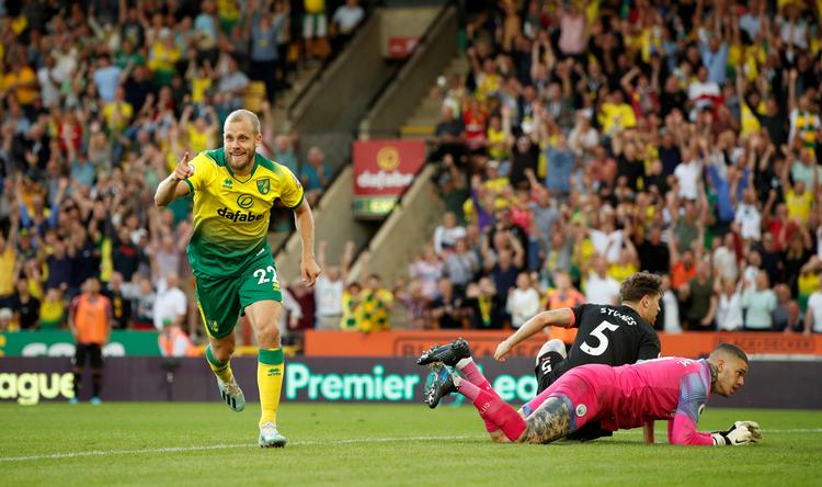 Teemu Pukki har fået en sensationel start på denne sæsons Premier League. På fem kampe har han scoret 6 mål og lavet 2 assist.  Foto: John Sibley/Ritzau Scanpix