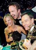 Skuespillerne Anna Gunn, Aaron Paul and Bryan Cranston til Emmy Awards 2013. 
 Foto: Mario Anzuoni/Ritzau Scanpix