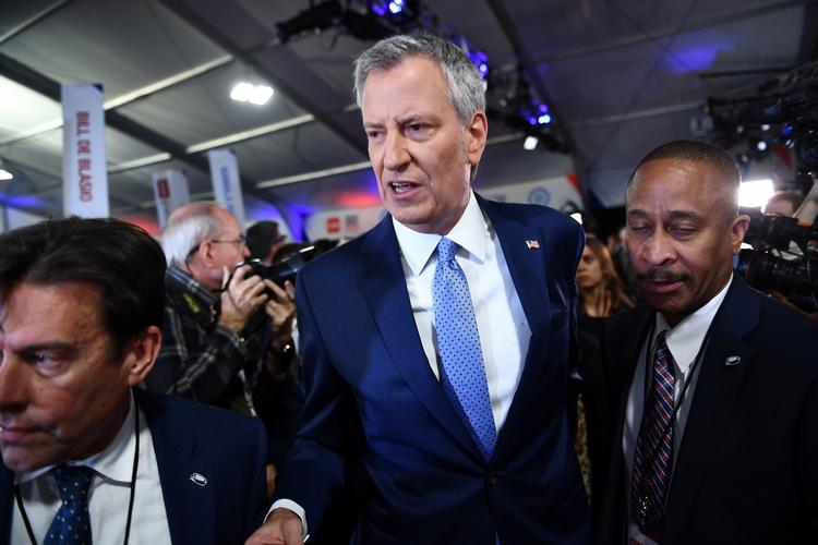 New Yorks borgmester, Bill de Blasio, har trukket sig fra kapløbet om at blive Demokraternes kandidat ved USA's præsidentvalg i 2020. »Det er tydeligvis ikke mit øjeblik. Jeg stopper min præsidentvalgkamp«, lyder det fra den 58-årige borgmester. Foto: Brendan Smialowski/Ritzau Scanpix