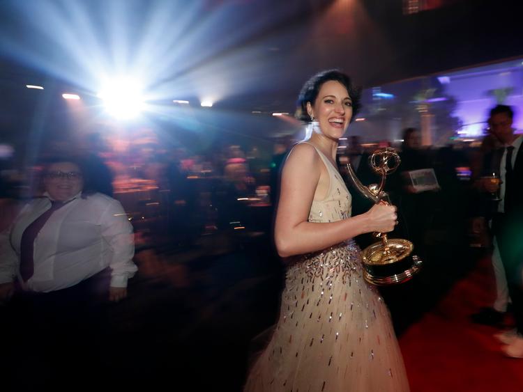 'Fleabag' indbragte britiske Phoebe Waller-Bridge en favnfuld Emmy-trofæer. Foto: Mario Anzuoni/Ritzau Scanpix
