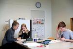 4. klasse på Frejaskolen i Valby har matematik, hvor Louise, der er lærer underviser i brøker. Foto: Peter Hove Olesen/POLFOTO