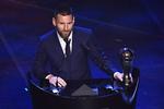 Argentineren, Lionel Messi, modtog prisen som verdens bedste fodboldspiller mandag aften.  Foto: Marco Bertorello/Ritzau Scanpix