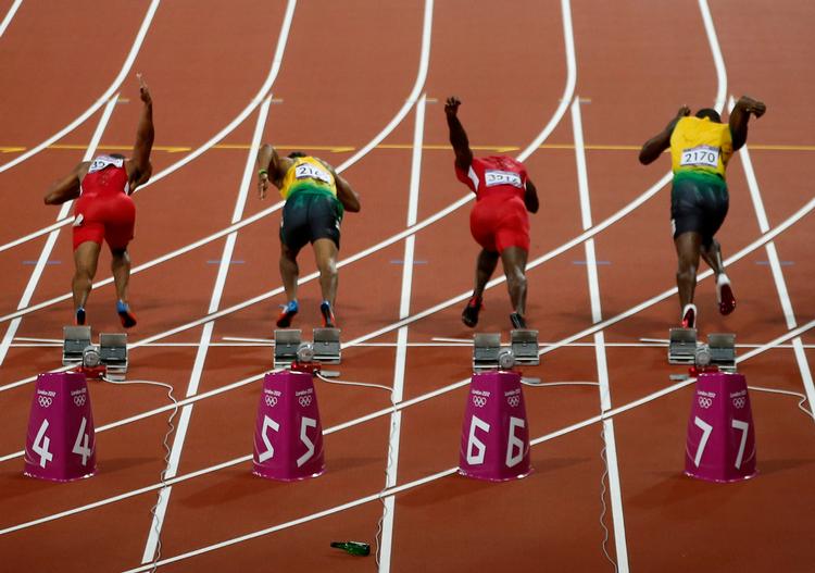 En sprinter kommer ud af startblokken  på mindre end 0,2 sekunder. De når topfarten på op til ca. 45 km/timen  mellem 60 og 80 meter.  Foto: Paul Hanna/Ritzau Scanpix