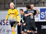 Esbjergs Joni Kauko udligner til 1-1 på straffespark i kampens sidste minutter mod AC Horsens.
   Foto: Henning Bagger/Ritzau Scanpix