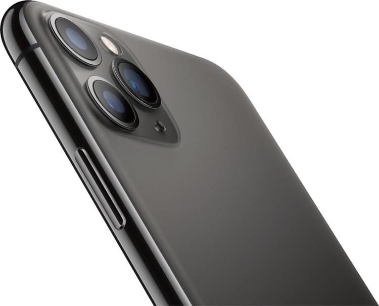 Skærmen er mere lysstærk på den nye iPhone 11 Pro MAX, men ellers er det begrænset, hvad den byder på af nyt – ud over et kamera, der giver nogle mennesker ubehag. Foto: Morten Bay