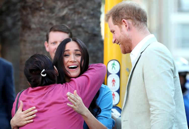 Hertuginde Meghan   prins Harrypå rundtur i Afrika - her i Cape Town.  Foto: Sumaya Hisham/Ritzau Scanpix