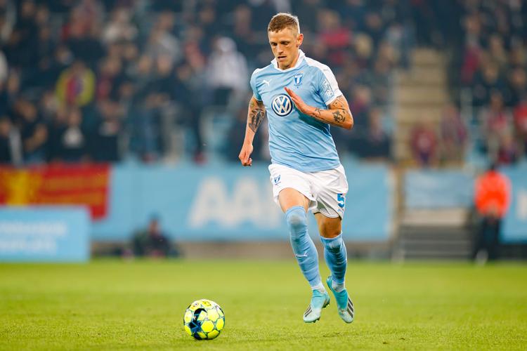 Søren Rieks i aktion for Malmö FF. Han er en af fire danske spillere i den svenske klub.
   Foto: 11830 Anders Bjurö/tt/Ritzau Scanpix