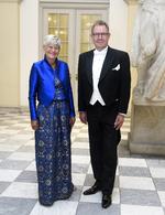 
  Poul Nyrup Rasmussen og Lone Dybkjær til gallataffel, da kronprins Frederik fyldte 50.
   Foto: Jonas Olufson