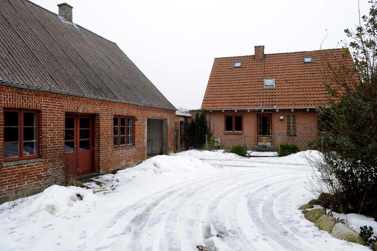 Antallet af tvangsauktioner er de laveste i mange år. De positive vinde i dansk økonomi og økonomisen blandt danskerne, der sparer mere op og forbruger mindre, er medvirkende forklaringer.  Foto: Carsten Andreasen/POLFOTO