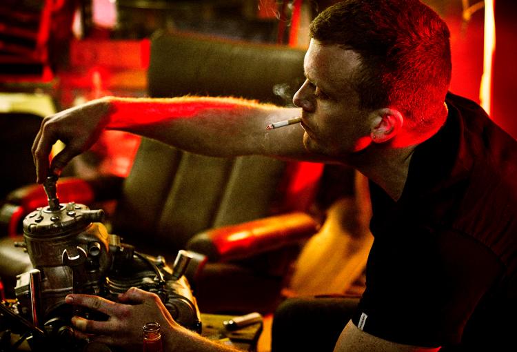 Med Morten Hee Andersens præstation som provinsbøllen Mike har dansk fjernsyn fået en bøhmand af hidtil uset modbydelighed.  Foto: Tine Harden