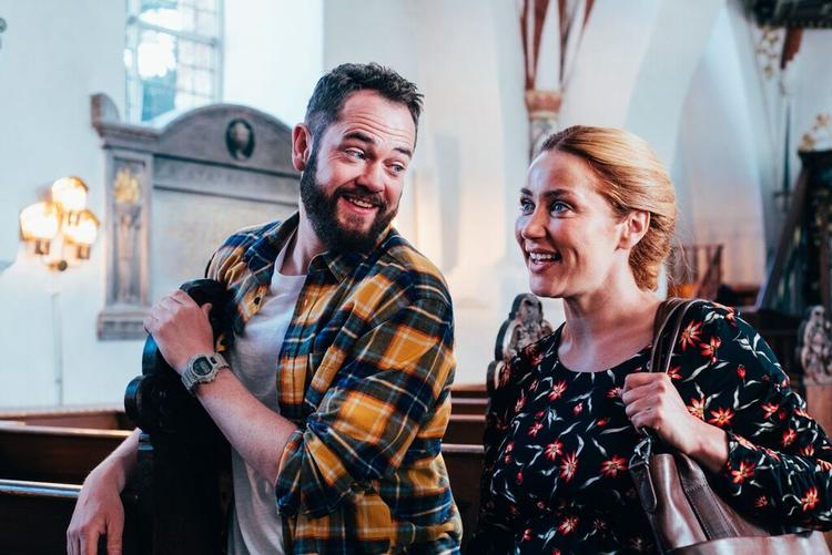 Hånd i hånd Foto: Foto Nordic Entertainment Group