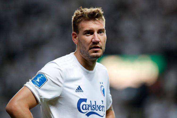 Nicklas Bendtner er med fra start for FCK i søndagens storkamp mod Brøndby.






























   Foto: Jens Dresling/POLFOTO