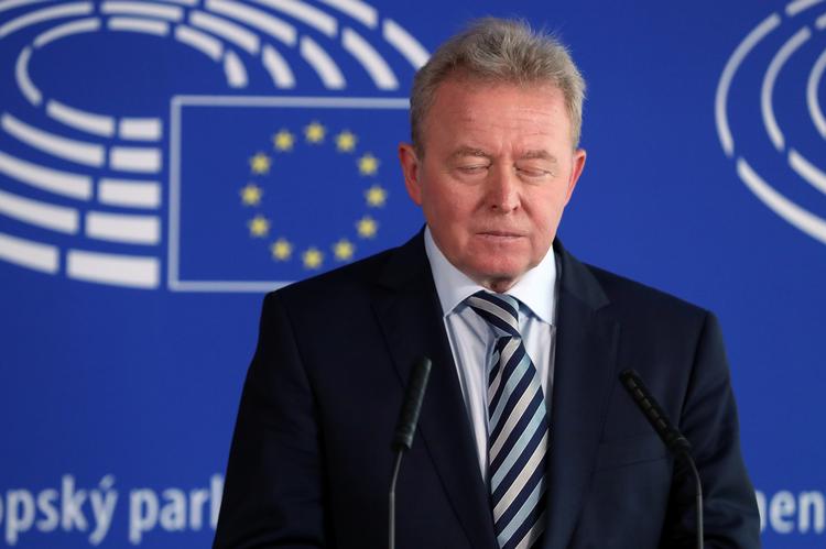 Janusz Wojciechowskis viden om landbrugssektoren i EU er elendig, så han vil være en »katastrofe« som landbrugskommissær, siger Venstres medlem af landbrugsudvalget, Asger Christensen.  Foto: Yves Herman/Ritzau Scanpix