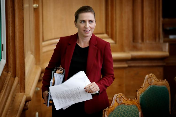 Statsminister Mette Frederiksen havde en ide om en nærhedsreform i den offentlige sektor med under armen til folketingets åbning. Det er hun langt fra den første statsminister, der prøver. Foto: Jens Dresling/POLFOTO