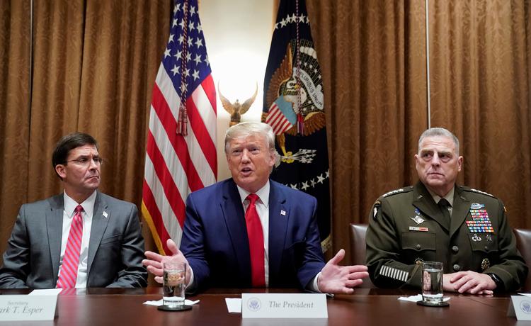 Donald Trump truer med at udslette Nato-partneren Tyrkiets økonomi i et opsigtsvækkende tweet.
     Foto: Kevin Lamarque/Ritzau Scanpix